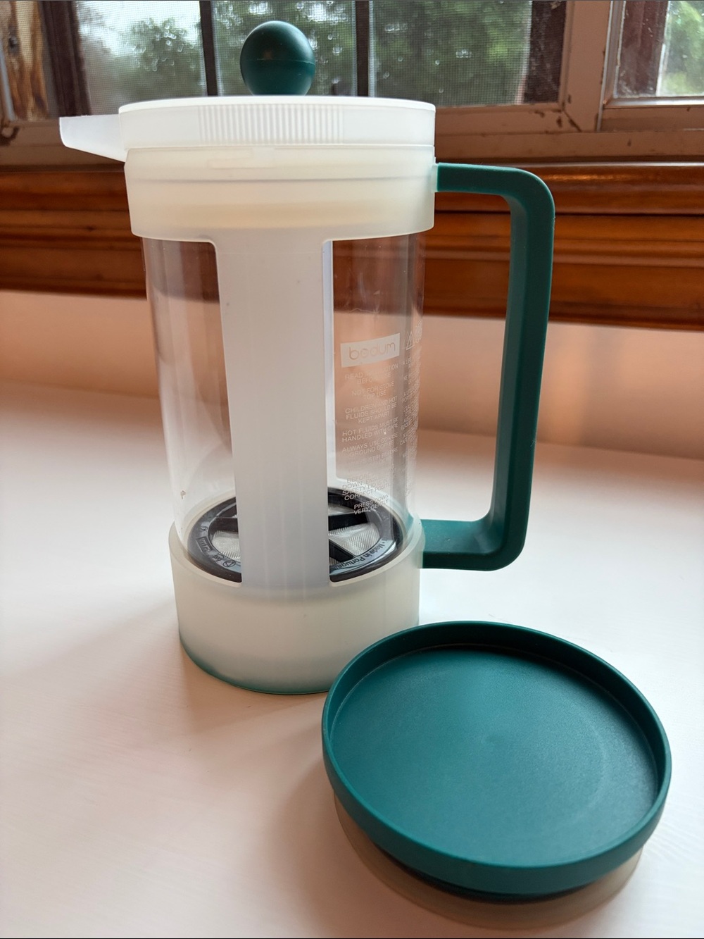Bodum White & Teal Plastic French Press Cold Brew/Iced Coffee Maker